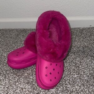 Crocs Furever Crush Clog Pink Fur-Lined
